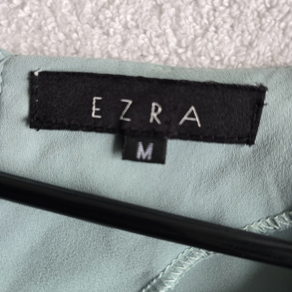 Ezra Elegant Lace Women Top in Light Blue Size M - Picture 5 of 6